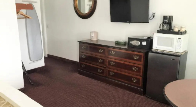 Семейный номер Standard Westward Inn