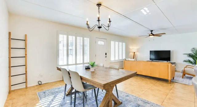 Community Pool at Litchfield Park Condo, 预订 酒店 利奇菲尔德公园 亞利桑那州