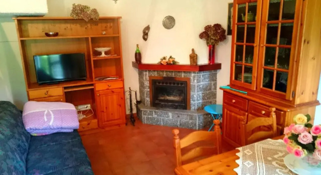 Casa delle Rose, Забронировать Отель Отели Тельо с парковкой, Парковка