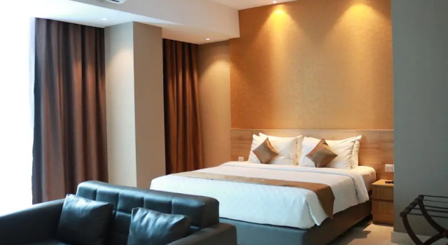 Двухместный номер Deluxe Wing Hotel Kualanamu Airport