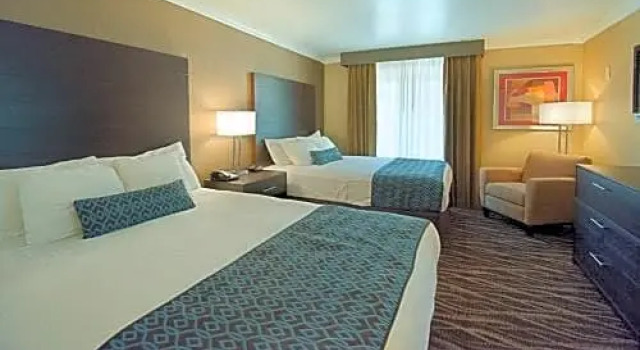 Двухместная студия Tempe by the Mall Phoenix Airport Hotel