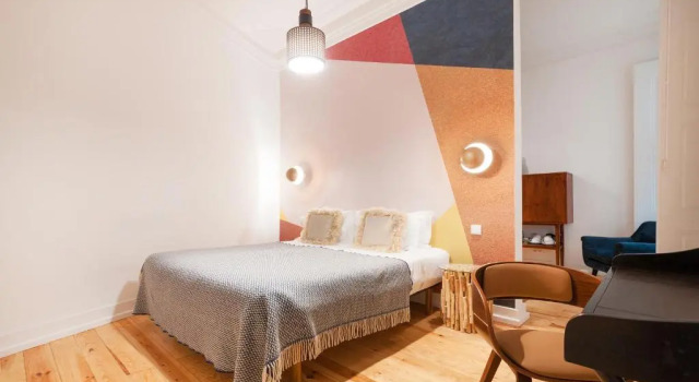 Люкс Семейный с видом на внутреннюю территорию Lisbon Cheese & Wine Suites