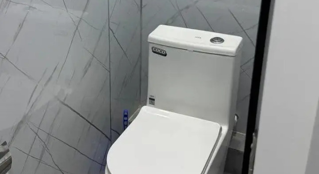 Кровать в общем номере (мужской номер) Art Guest House Hostel