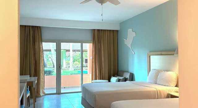 Номер Premium с красивым видом из окна Iberostar Waves Punta Cana - All Inclusive