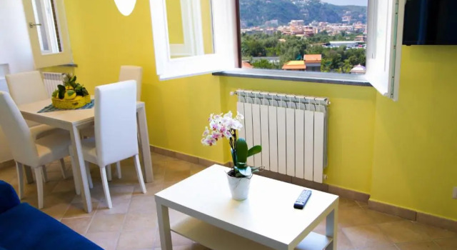 Апартаменты с видом на море Lemon Flats Sorrento