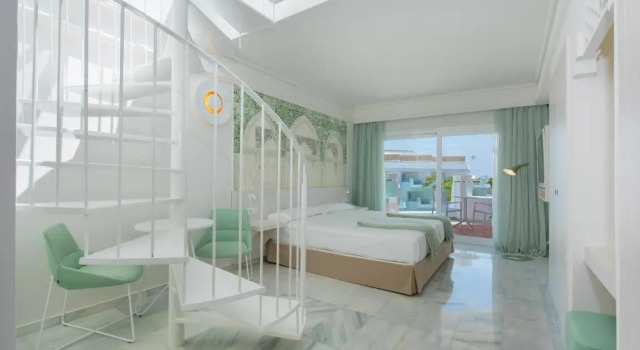 Двухместный люкс Iberostar Selection Marbella Coral Beach