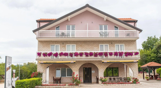 Lavish Apartment in Imotski near Blue Lake, Забронировать Апартаменты/квартира Имотски Dalmatian Zagora, рядом с Blue Lake