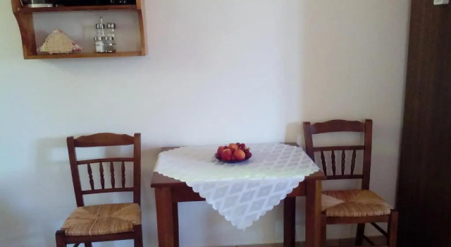 Drakano Rooms, Réserver Hôtel Fanari Ikaría