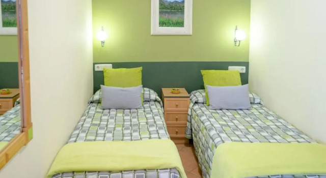 Apartaments La Bonaigua, Book Hotel Alt Aneu Catalonia