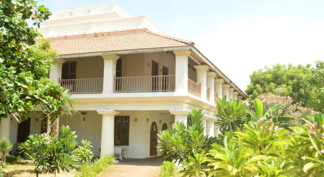 The Bungalow On The Beach - Tranquebar, Забронировать Отель Отели штата Тамилнада с бассейном, Бассейн