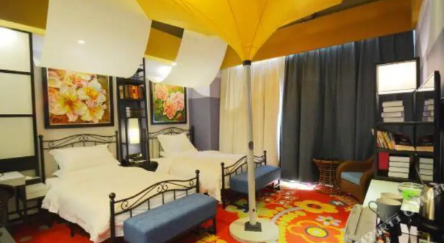 Happy Inn (Zhengzhou Zhongzhou Avenue), Rezervovat Hotel Čeng-čou Henan
