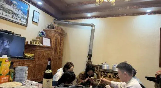 Langmusi Mandala Homestay (Langmusi Scenic Area Branch), Rezerwuj Hotel Ngawa Chiny
