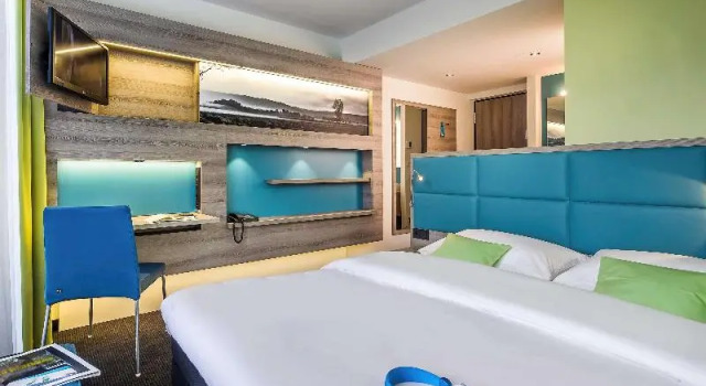 Двухместный номер Comfort с балконом ibis Styles Nagold-Schwarzwald
