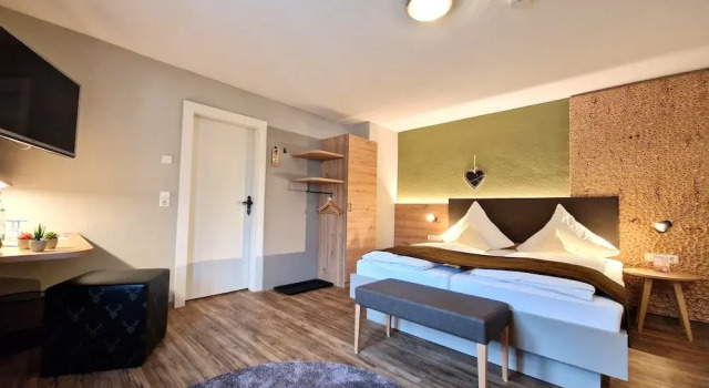 Номер Superior с балконом Hotel-Gasthaus Goldener Engel