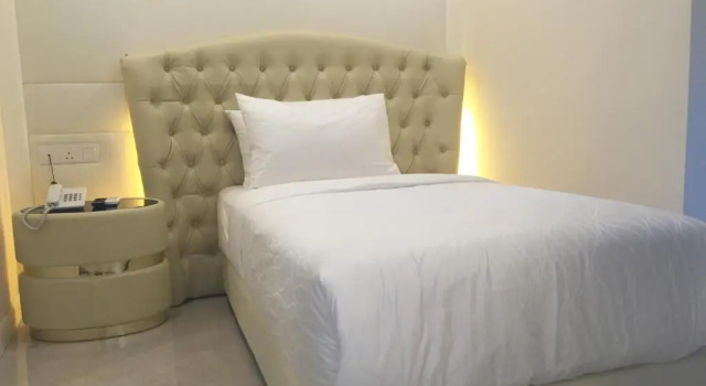 Одноместный номер Standard Ritzton Hotel