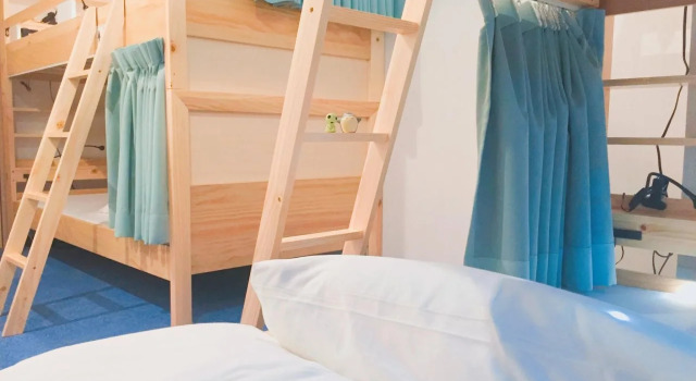Guesthouse Gloire - Hostel, Забронировать Хостел Хостелы Осаки, Хостел