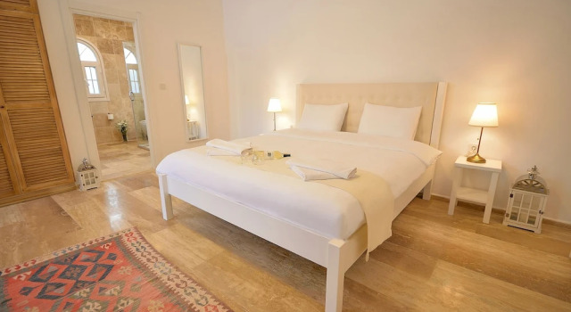 Люкс с балконом Villa Blanche Otel