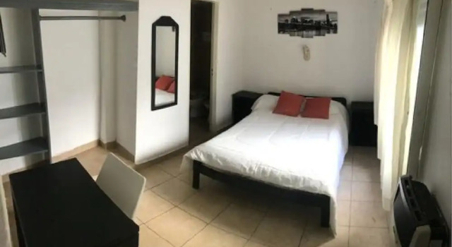 Номер Standard Once Plaza Hotel