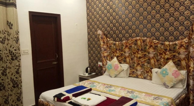 Люкс Hotel Jai Surya