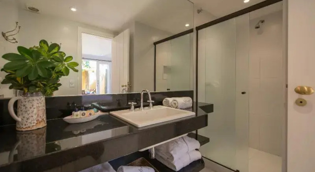 Двухместный номер Classic с балконом Vila deste Hotel