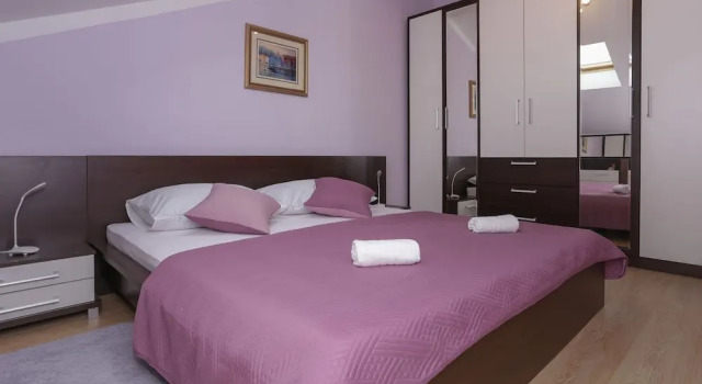 Modern Apartment in Kaštel Lukšic With Sea Nearby