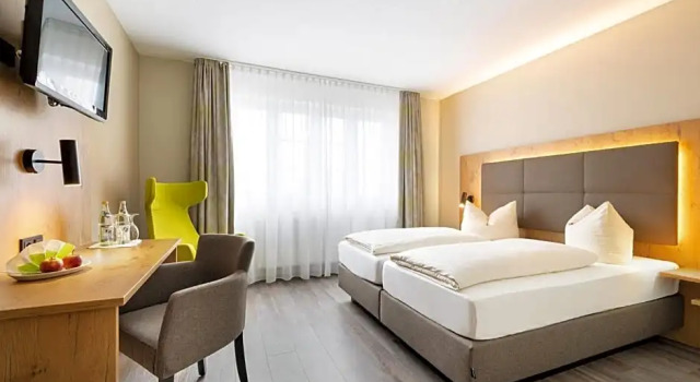 Hotel Neuwirt, Varaa Hotelli Hotellit Baijeri pysäköinnillä, Pysäköinti