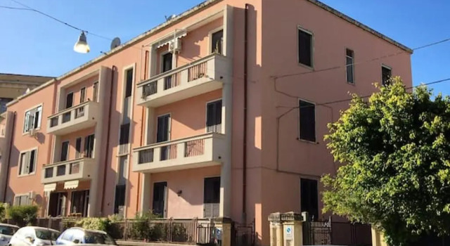 One bedroom appartement with wifi at Siracusa