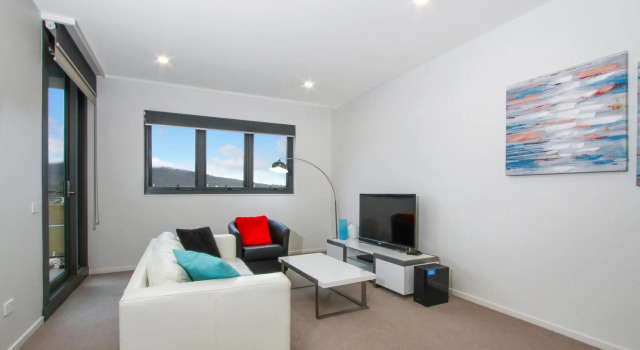 Апартаменты IQ Smart Apartments 704 Braddon ACT