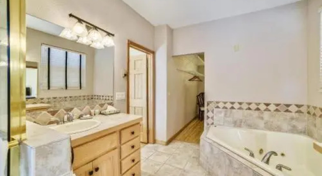 Larson Lane 217 Home, Забронировать Апартаменты/квартира Апартаменты Фриско, рядом с Main Street, Апартаменты/квартира