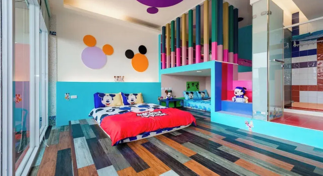 Люкс с балконом и с видом на море Happiness Pink B&B