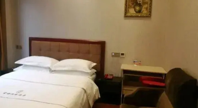 Mianyang Xingyu Sunshine Hotel (Furong Seoul Fuleshan Park), Rezerwuj Hotel Hotele w Mianyang z parkingiem, Parking