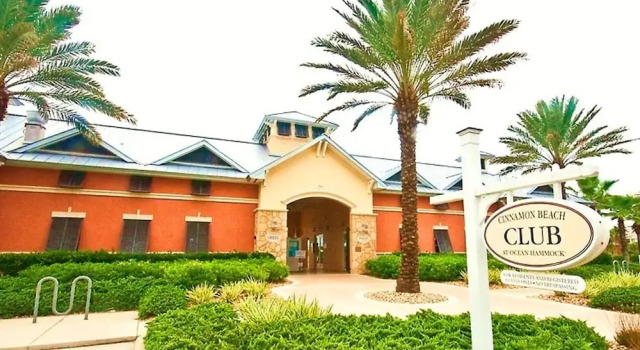 A Wave From It All by Vtrips, Rezerwuj Hotel Hotele w Palm Coast z parkingiem, Parking