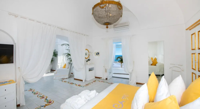 Двухместный люкс с видом на море Villa Yiara