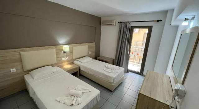 Апартаменты Acropolis Apartments