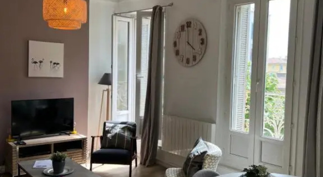 Magnifique Appartement 3 pièces Joliette Marseille PARKING PRIVATIF