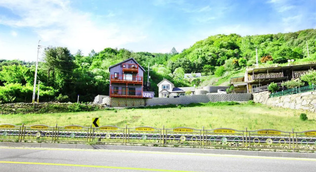 Gapyeong Hateunuen Pension