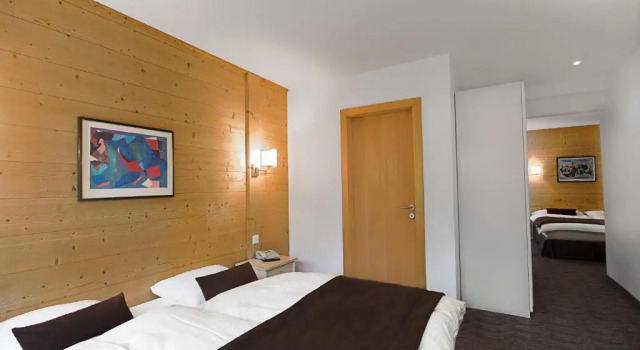 Четырёхместный номер Standard Hotel La Prairie