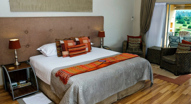 Country Park Guest House - Muldersdrift, Забронировать Гостевой дом Малдерсдрифт West Rand