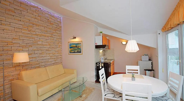 Апартаменты c 1 комнатой с балконом и с частичным видом на море Big Blue Apartments
