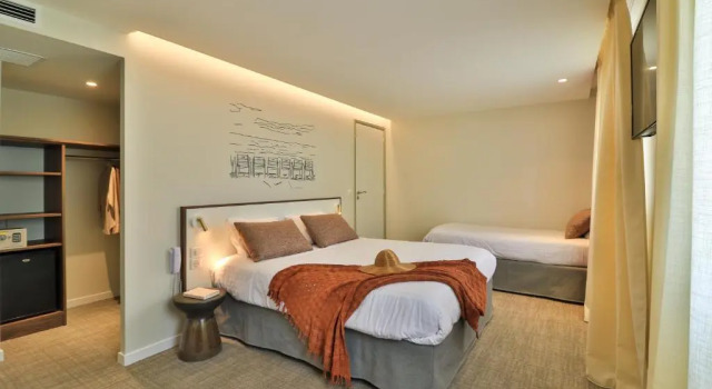 Семейный номер Privilege Hotel du Pin Nice Port by Soniho