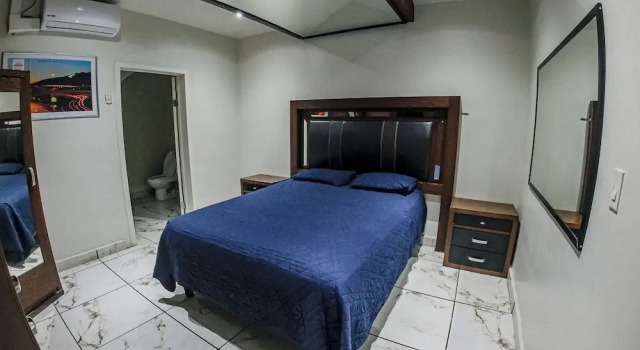 La frontera suites motel, Rezervovat Motel Hotely v Chihuahua se snídaní, Snídaně