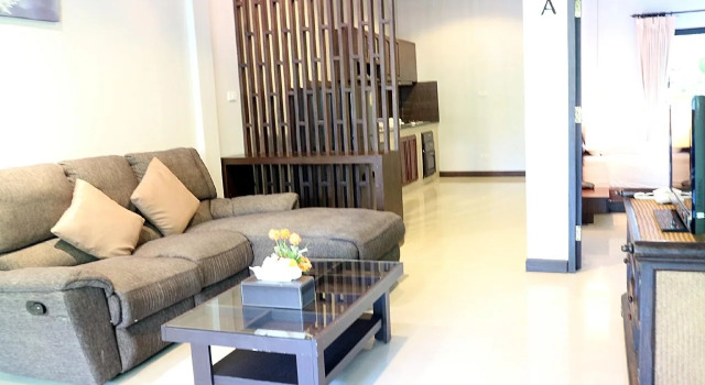 Naiharn Garden Resort & Spa