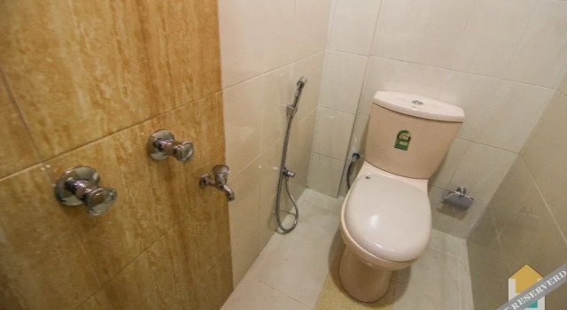 The Bro Hotel by OYO Rooms, Забронировать Отель Отели Западной провинции с парковкой, Парковка