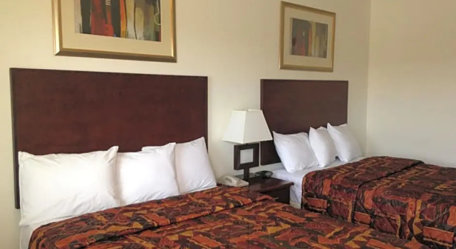 Номер Deluxe America Inn & Suites