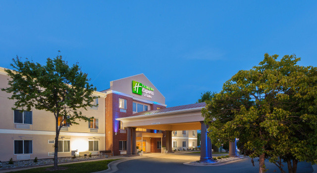 Holiday Inn Express Hotel & Suites Mebane by IHG