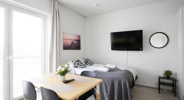 7.kerroksen huoneisto, Wifi + 24/7 check in, Boek Hotel Hotels in Zuid Finland met parkeren, Parkeren