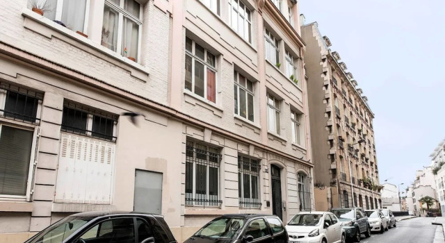 Charming 1-bdr Duplex in Amerique, 19th Arrondissement, Забронировать Апартаменты/квартира Апартаменты Парижа, рядом с Курон, Апартаменты/квартира