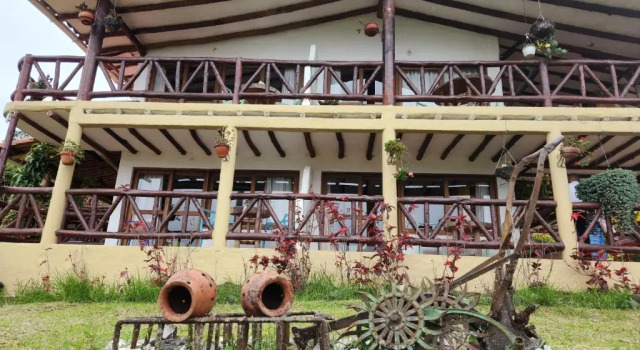 Номер Standard Akawanka Lodge