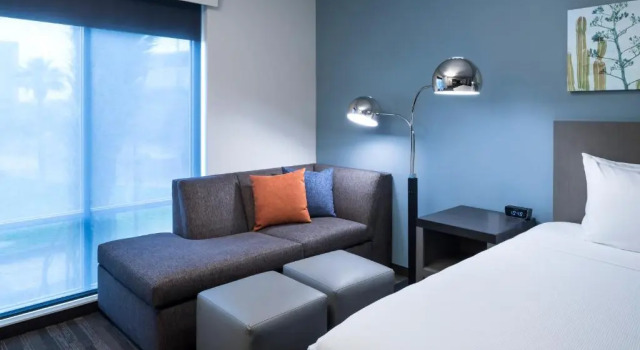 Номер Accessible Den Guest Hyatt House Tempe Phoenix University