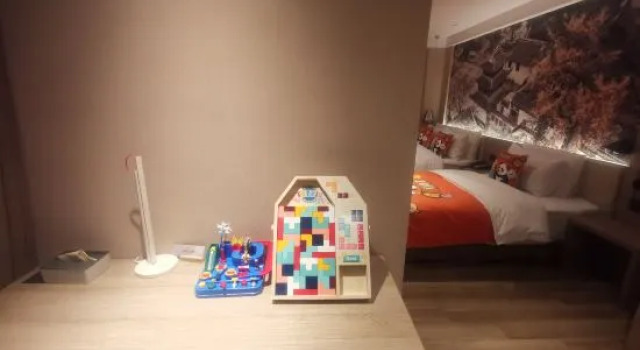 Номер Standard Atour Hotel Zhenjiang Xijindu Jinshan Temple